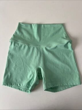 CSB 4” high-waisted short in lucky charm